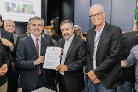 Unacon Sindical e Ministério da Gestão firmam acordo de reajuste de 9%